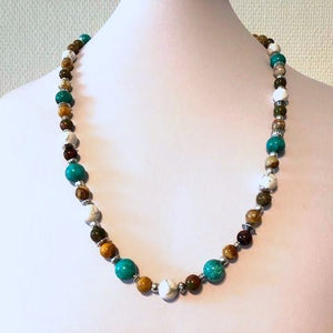 Long collier de pierres - Mala - Création artisanale - Longueur: 80 cm
