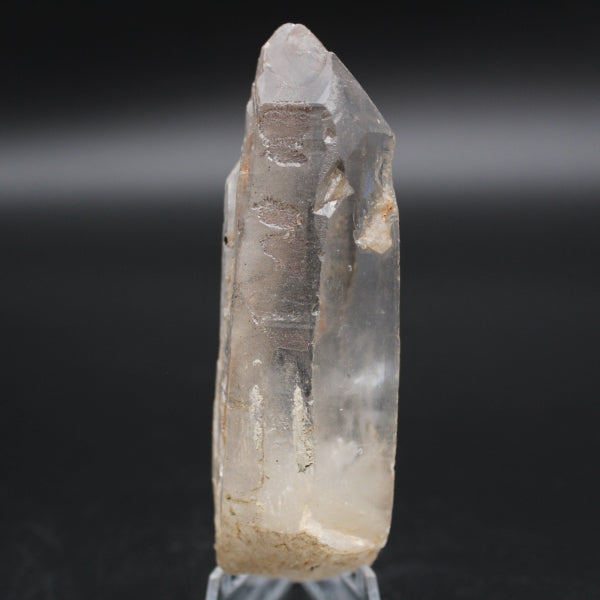 Pointe de cristal de roche - 180 grammes - Hauteur: 11 cm