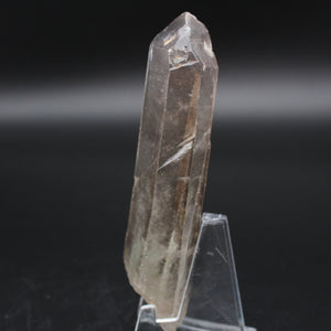 Pointe de cristal de roche - 140 grammes - Hauteur: 13 cm